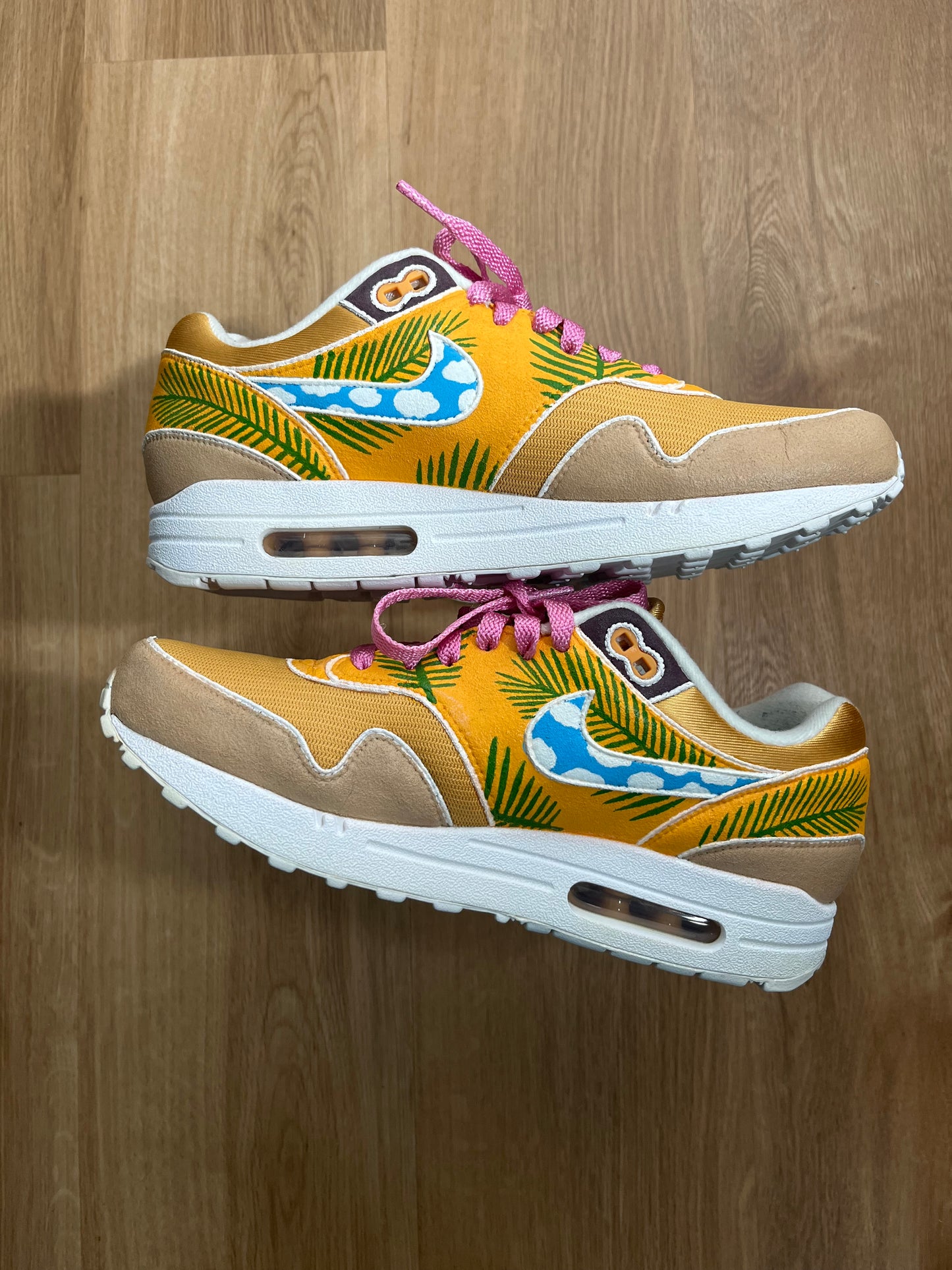 Nike Air Max 1 Custom ‘Flowers’