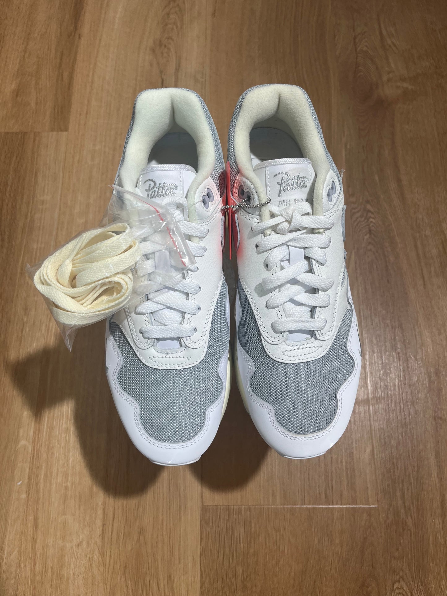 Nike Air Max 1 x Patta 'White Waves'