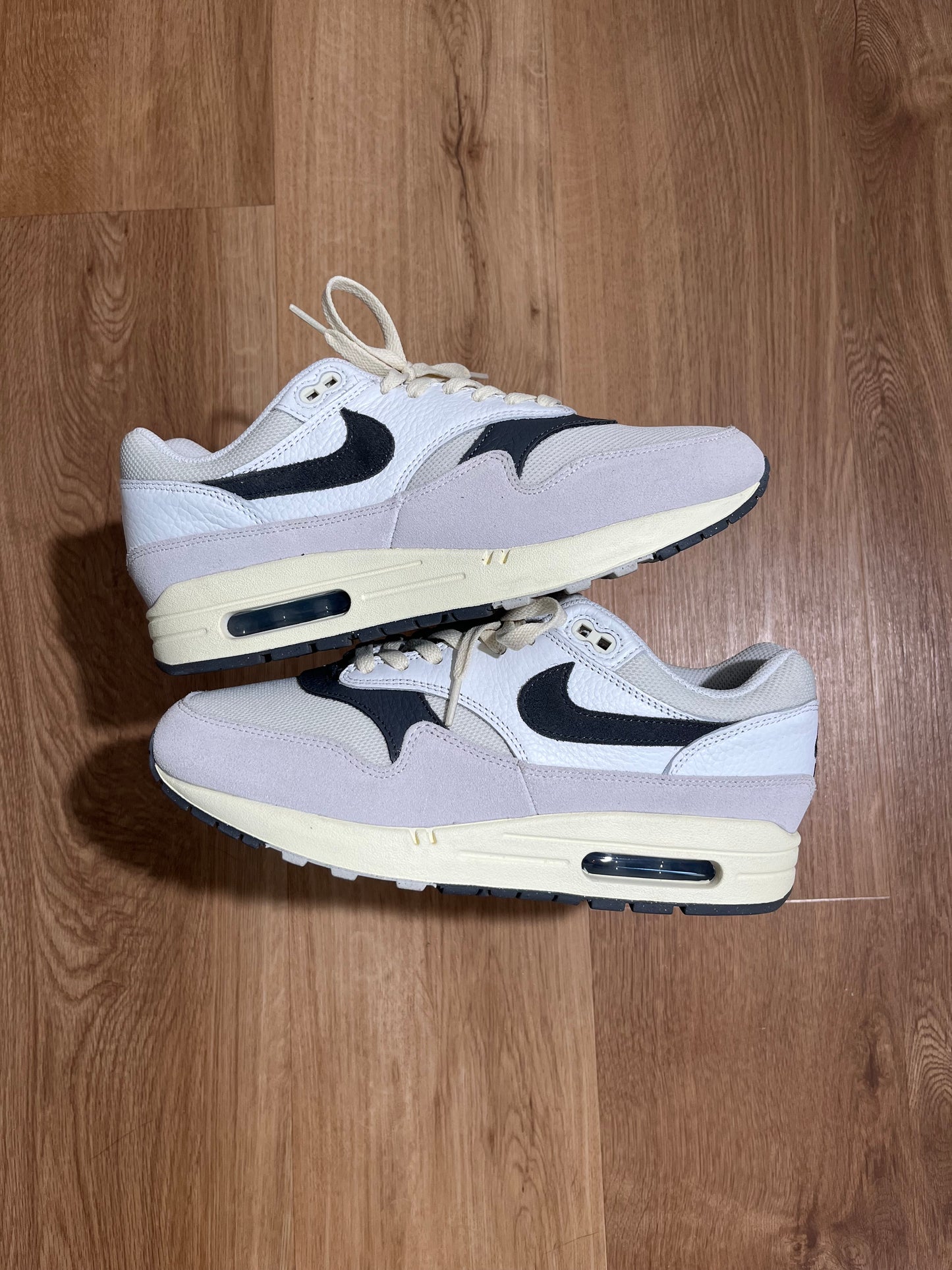 Nike Air Max 1 ‘Light Bone Iron Grey'