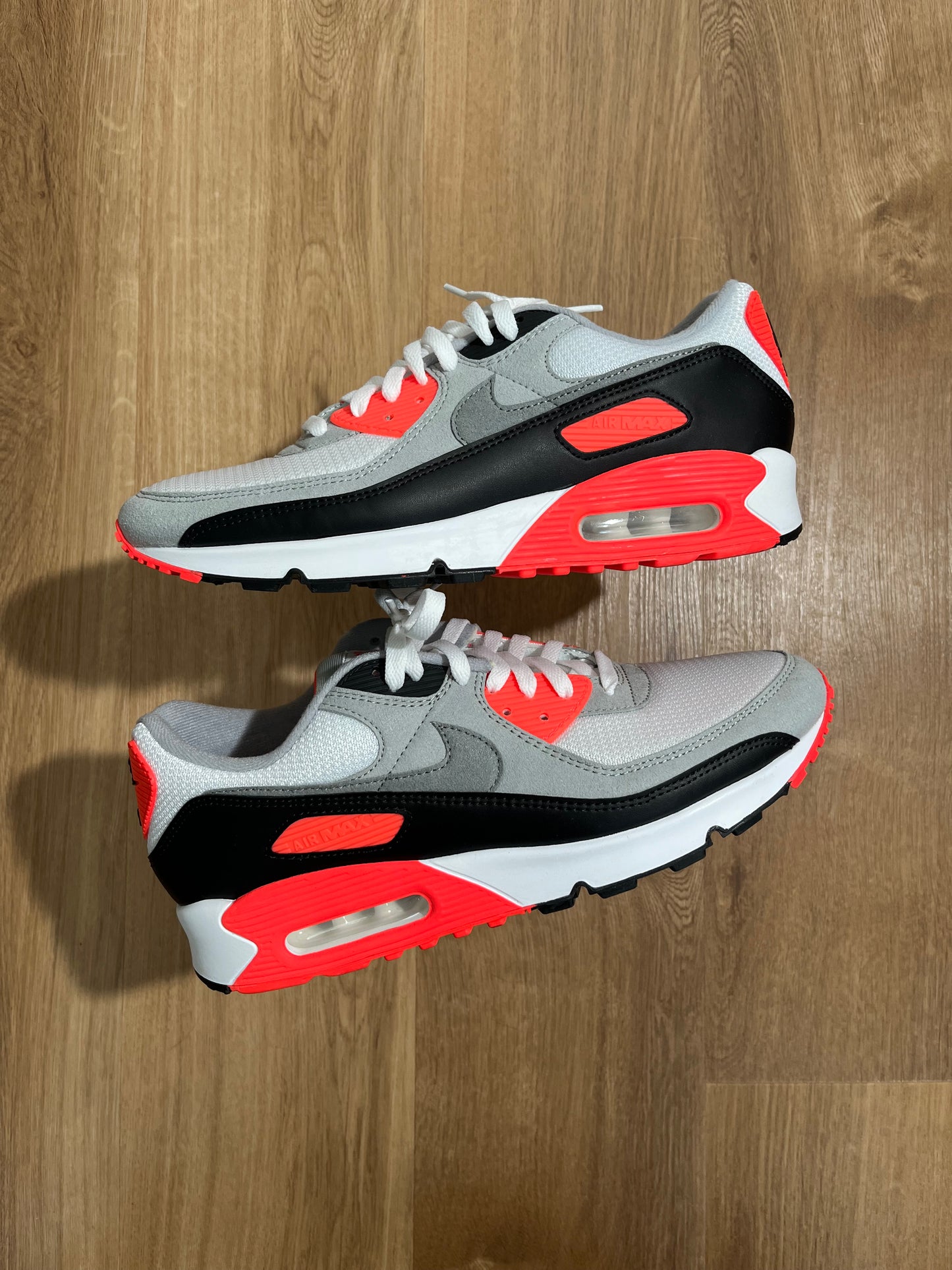 Nike Air Max 90 ‘Infrared'