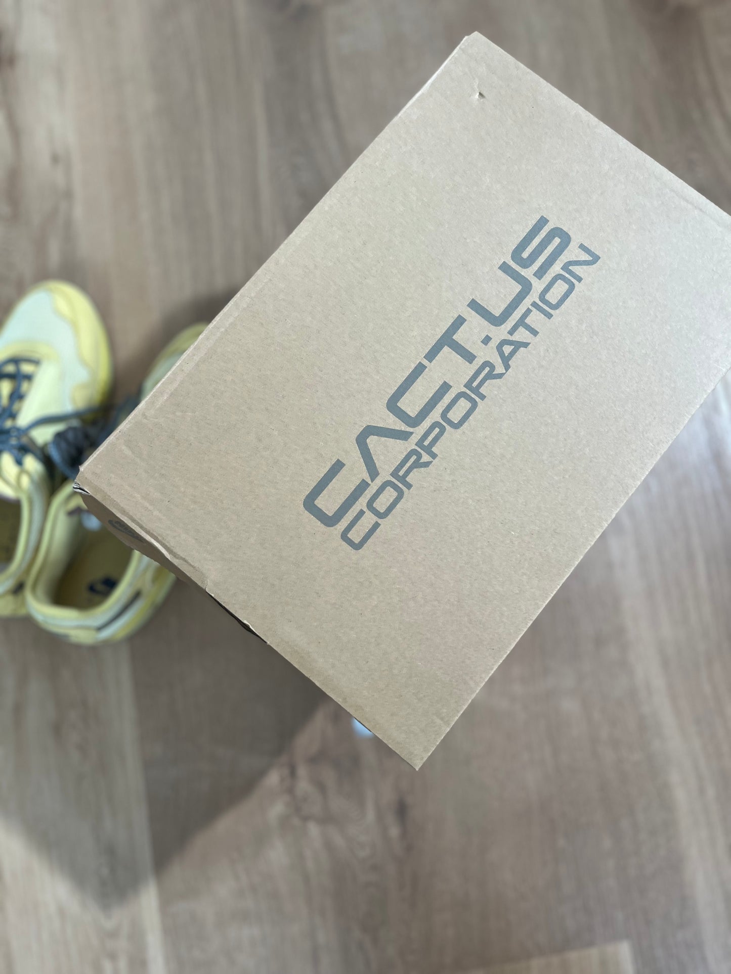 Nike Air Max 1 ‘Travis Scott Saturn Gold’