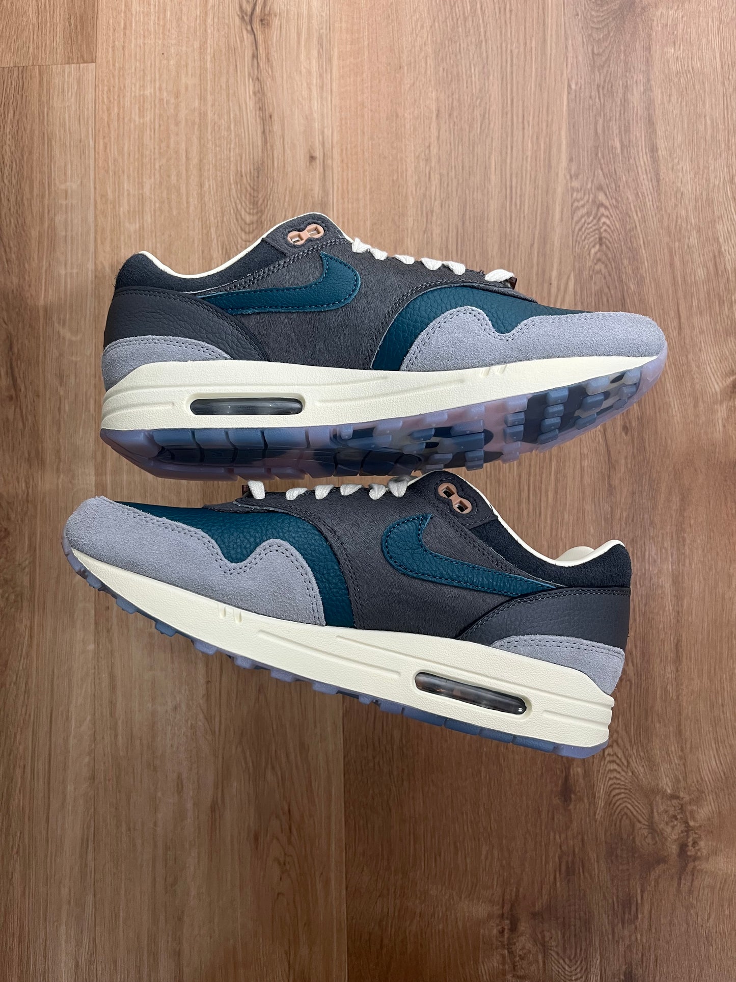 Nike Air Max 1 x Kasina 'Won-Ang Grey'