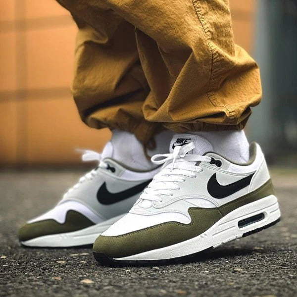 Nike Air Max 1 'Medium Olive'