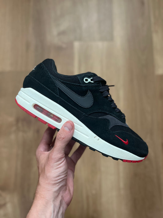 Nike Air Max 1 'Mini-Swoosh Bred'