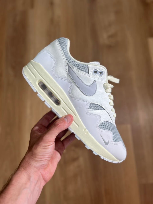 Nike Air Max 1 x Patta 'White Waves'