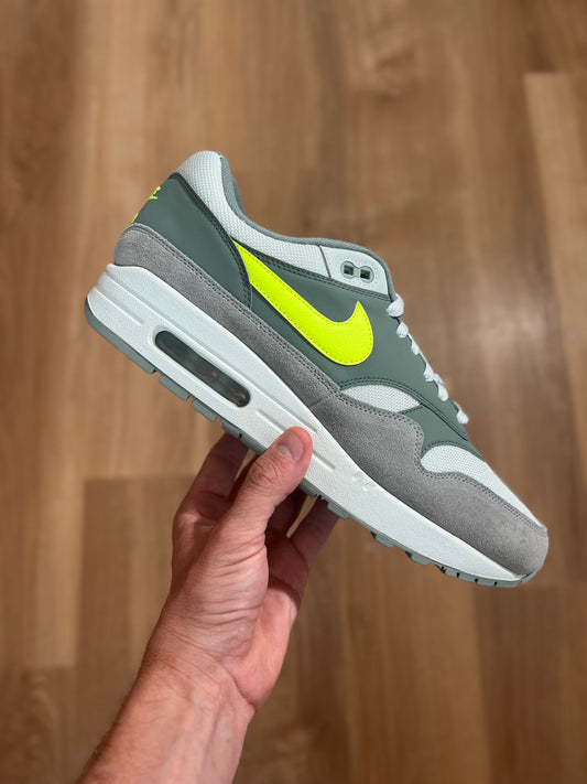 Nike Air Max 1 'Mica Green Volt’