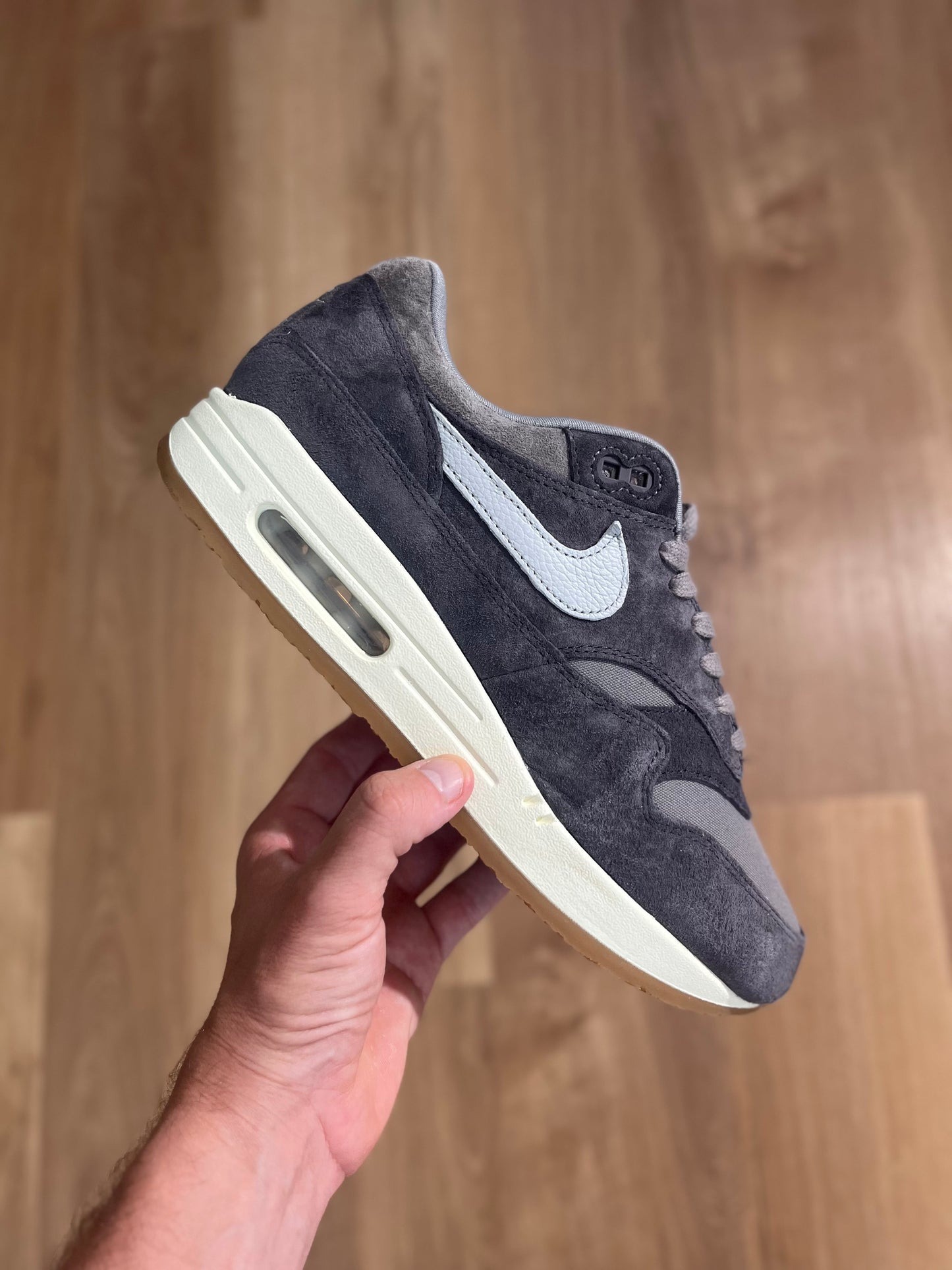 Nike Air Max 1 'Crepe Soft Grey'