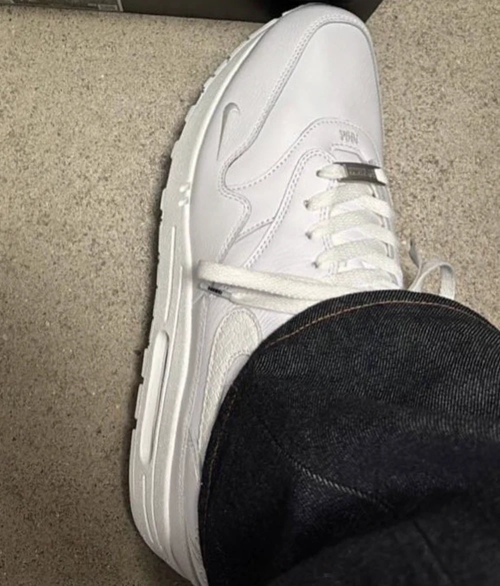 Nike Air Max 1 x Supreme 'Triple White'