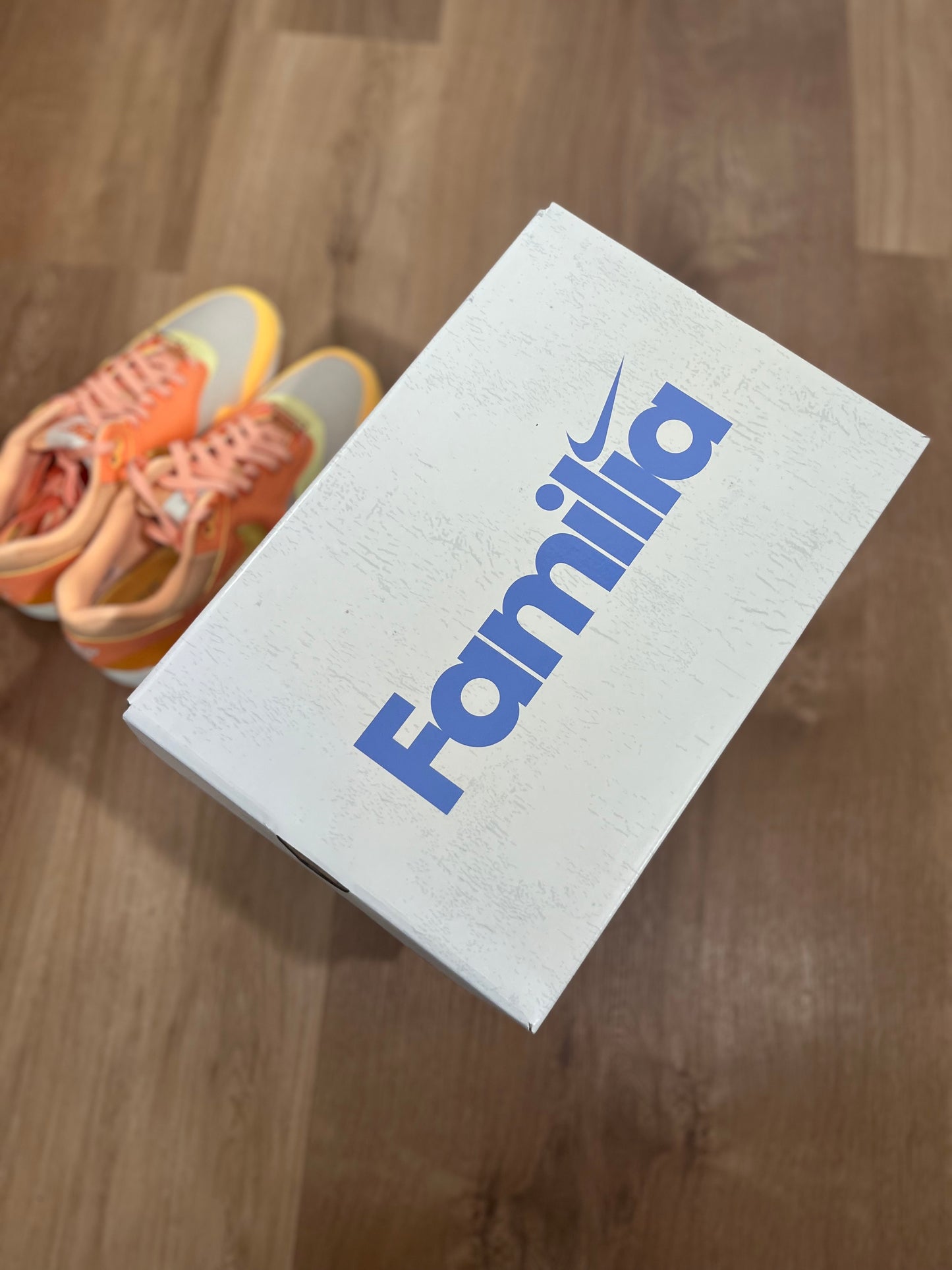 Nike Air Max 1 'Puerto Rico Orange Frost'