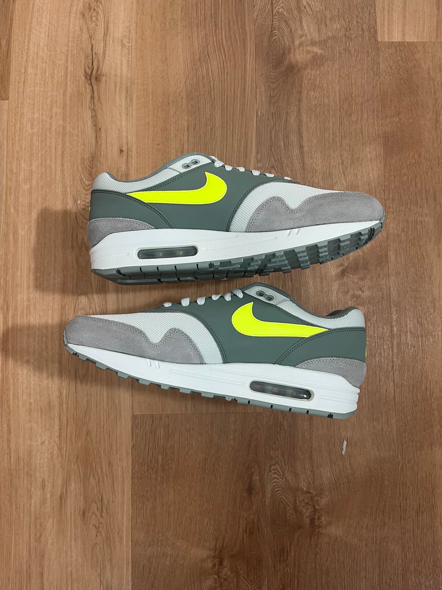 Nike Air Max 1 'Mica Green Volt’