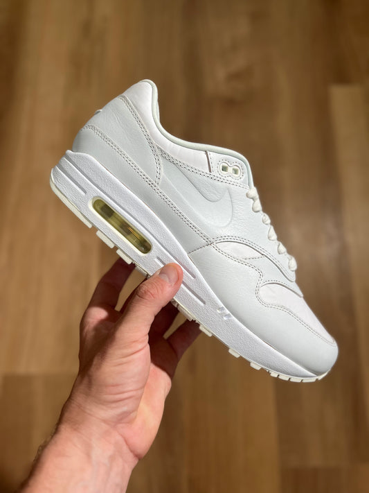 Nike Air Max 1 'Hers’