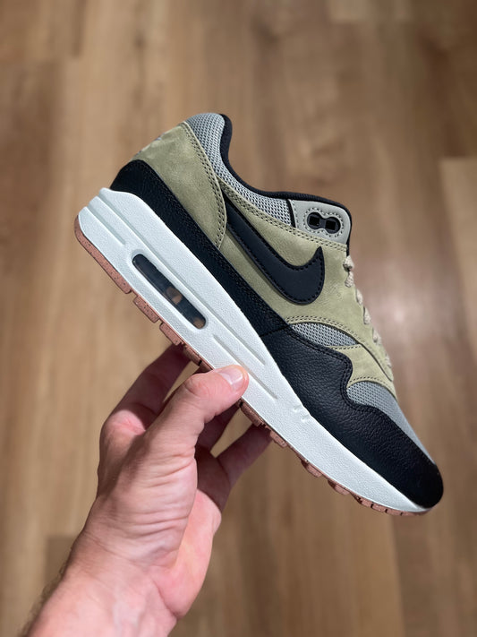 Nike Air Max 1 'Dark Stucco’