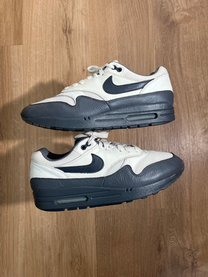 Nike Air Max 1 ‘Sail Dark Obsidian'