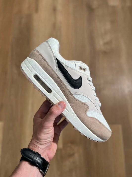Nike Air Max 1 'Sand Black'