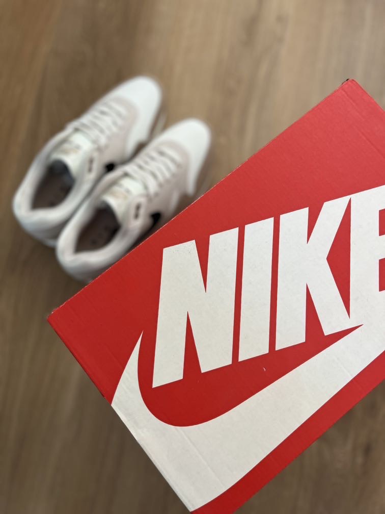 Nike Air Max 1 'Sand Black'