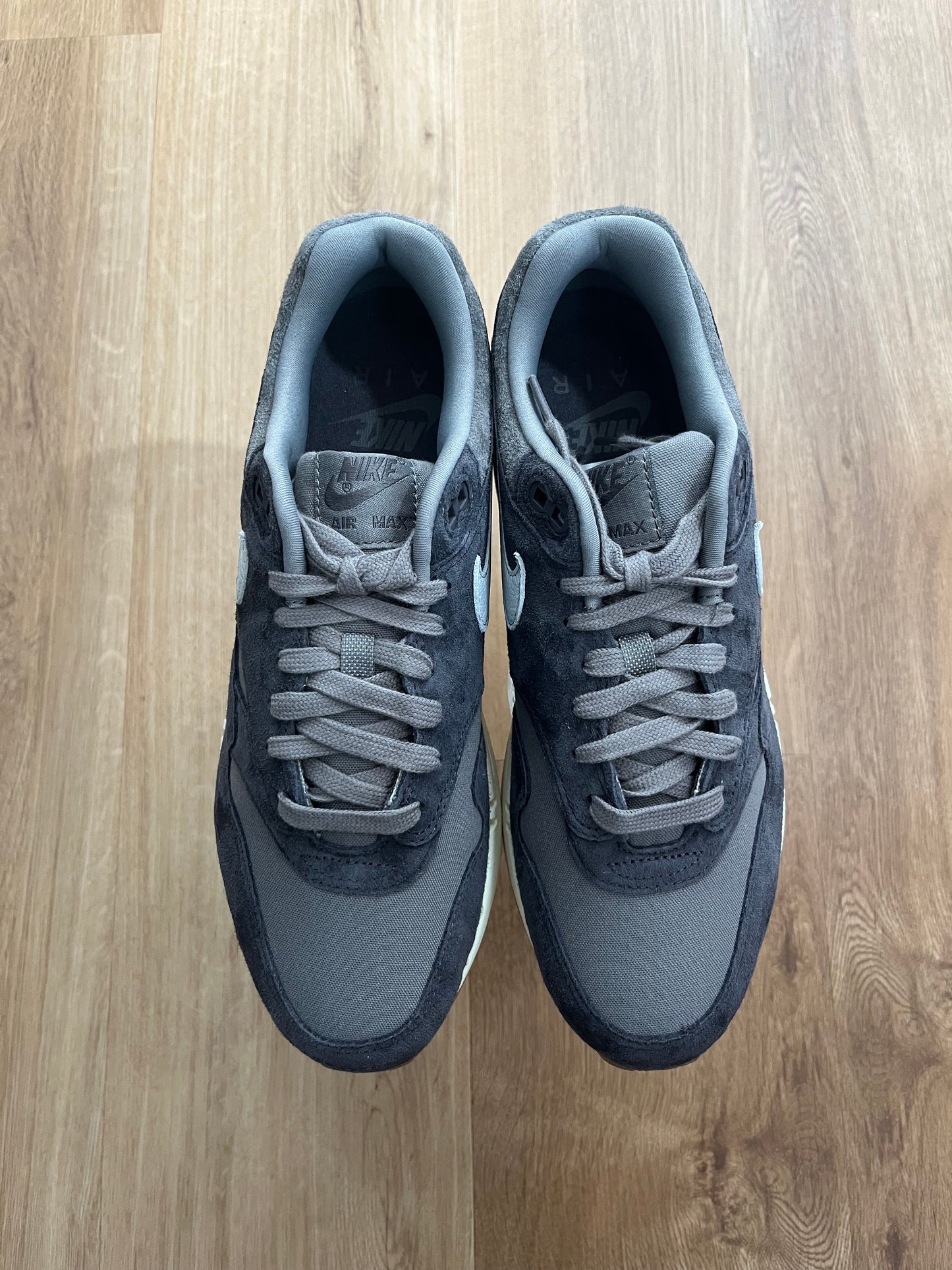 Nike Air Max 1 'Crepe Soft Grey'