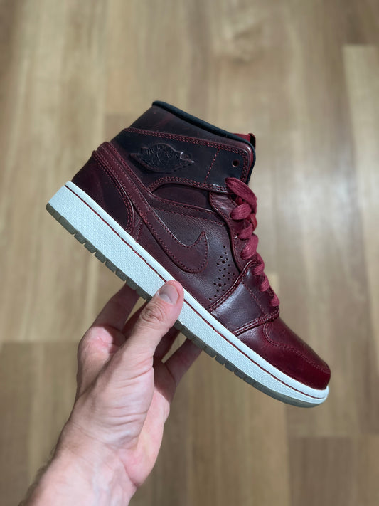 Nike Air Jordan 1 Mid ‘Nouveau’