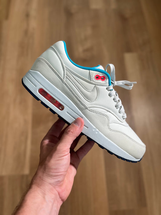 Nike Air Max 1 FB ‘Pure Platinum'