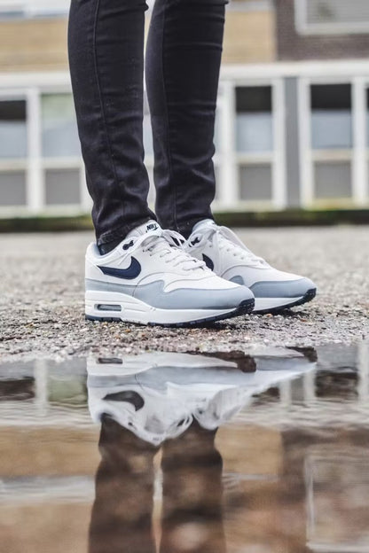 Nike Air Max 1 'Platinum Obsidian'