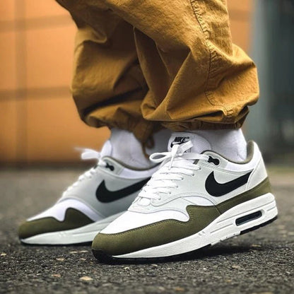 Nike Air Max 1 'Medium Olive'